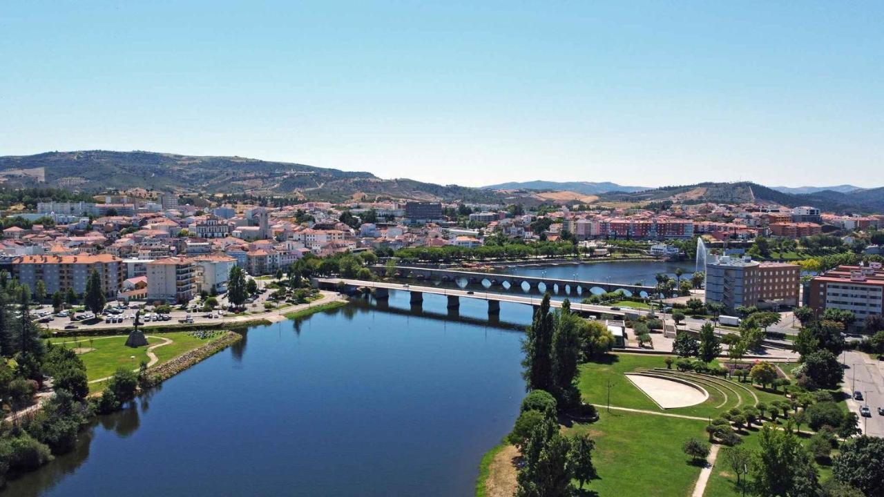 Coracao Do Tua Hotel Мирандела Экстерьер фото